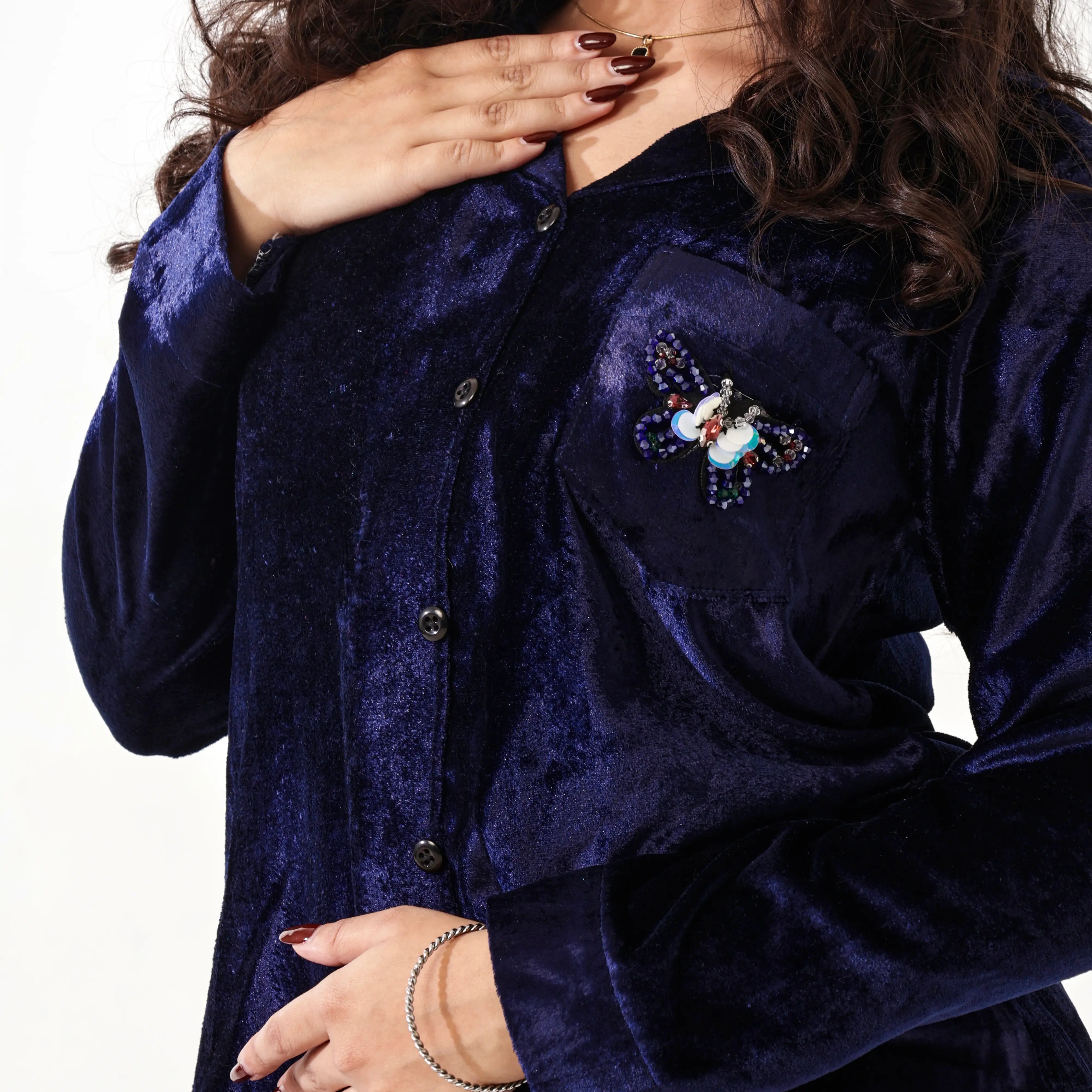 MIDNIGHT FLUTTER VELVET